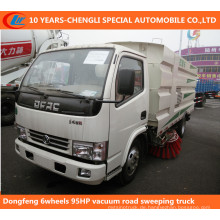 Dongfeng 6Wheels 95HP Staubsauger Straße Sweeping Truck